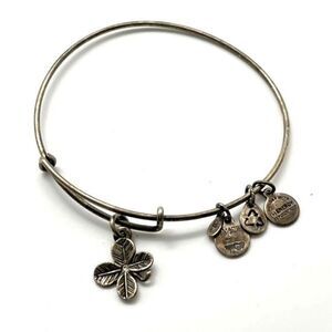 Alex and Ani Four Leaf Clover silver tone bangle bracelet‎ lucky Irish lucky